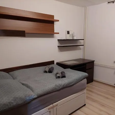 Apartman Fialka Appartamento Poprad