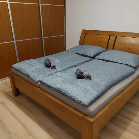 Apartman Fialka *