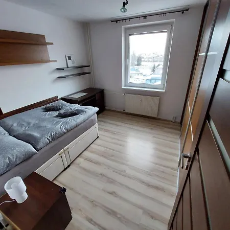 Apartman Fialka Appartamento *